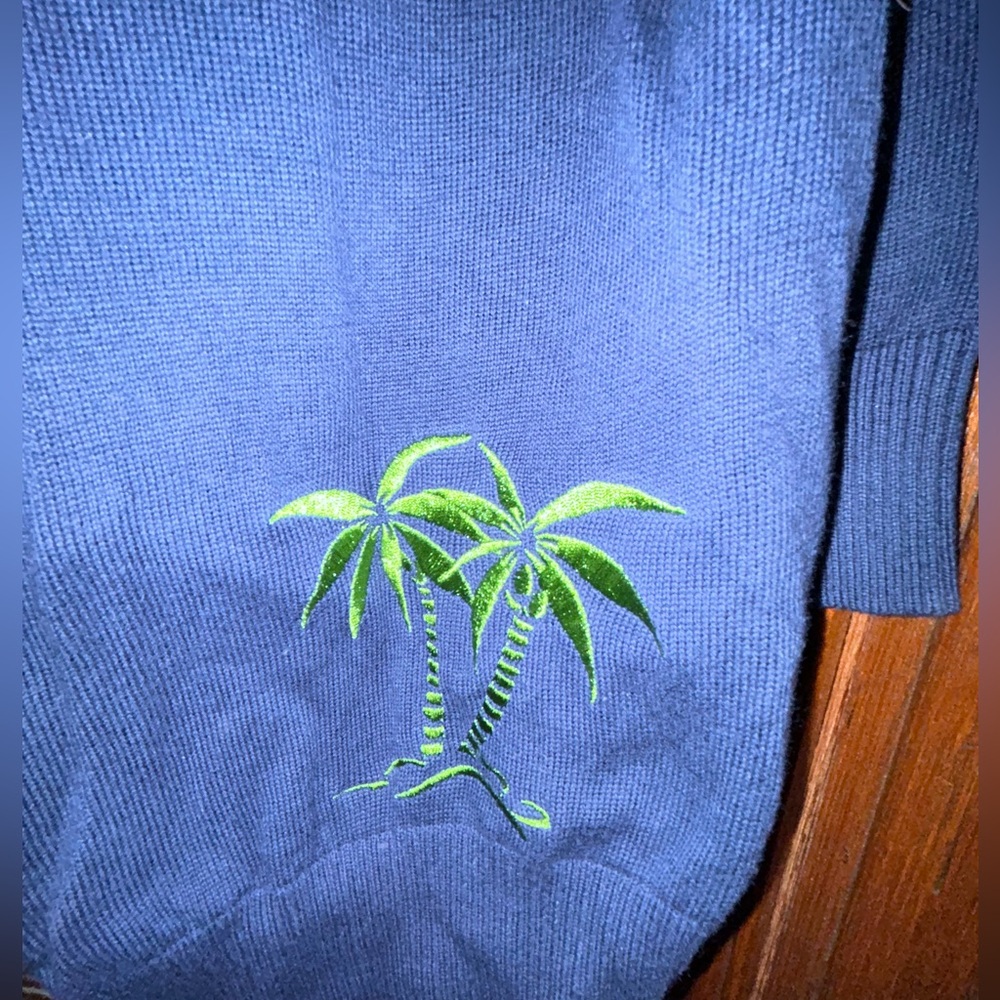 Collectif NWOT “Palm Tree Reverie” 100% Cotton crop sweater  blue green sz 16 US - Picture 3 of 11